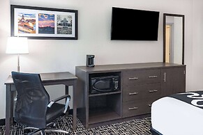 La Quinta Inn & Suites by Wyndham Norfolk