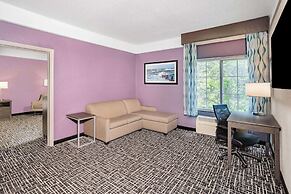 La Quinta Inn & Suites by Wyndham Norfolk