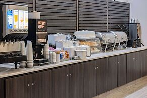 La Quinta Inn & Suites by Wyndham Norfolk