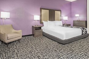 La Quinta Inn & Suites by Wyndham Norfolk