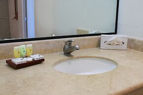 Hotel & Suites Real del Lago