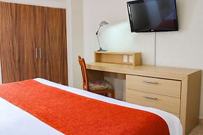 Hotel & Suites Real del Lago
