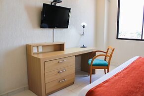 Hotel & Suites Real del Lago