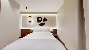 Trianon Hotel