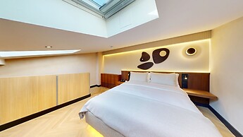 Trianon Hotel