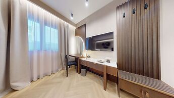 Trianon Hotel