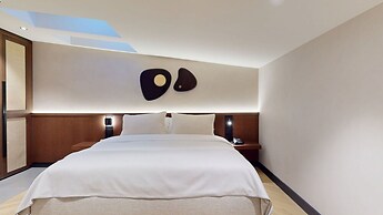 Trianon Hotel
