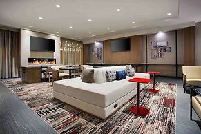 DoubleTree by Hilton Chicago Midway Airport