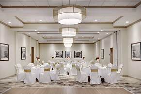 DoubleTree by Hilton Chicago Midway Airport