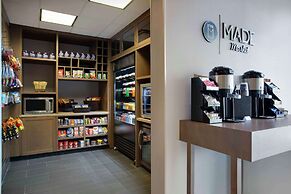 DoubleTree by Hilton Chicago Midway Airport