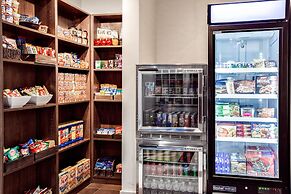 Holiday Inn Express & Suites Ontario by IHG