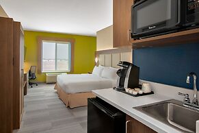 Holiday Inn Express & Suites Ontario by IHG