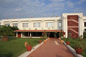 Chariot Beach Resort