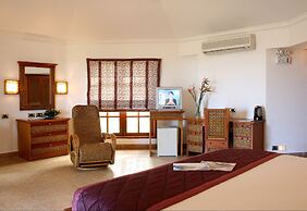 Chariot Beach Resort