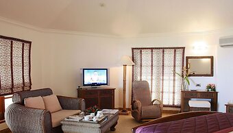 Chariot Beach Resort