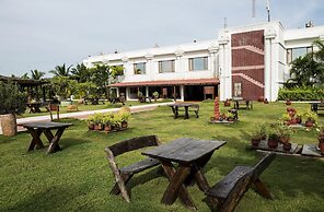 Chariot Beach Resort