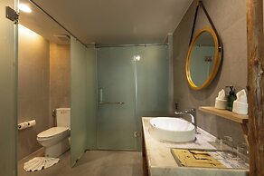 Andaman Cannacia Resort & Spa