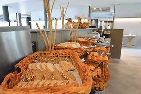 Andaman Cannacia Resort & Spa