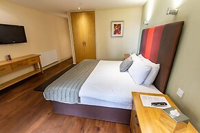The Great Hallingbury Manor Hotel