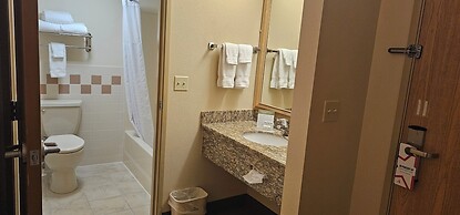 AmericInn by Wyndham Princeton IL