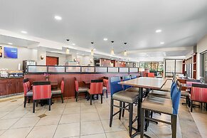 Comfort Suites Vacaville-Napa Valley Area