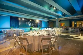 Iberostar Waves Rose Hall Beach - All Inclusive