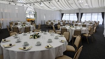 Alona Hotel