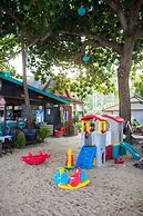 The Fair House Beach Resort & Hotel