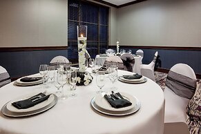 Sheraton St. Paul Woodbury Hotel