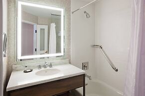 Sheraton St. Paul Woodbury Hotel