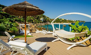 Calanica Residence Hotel