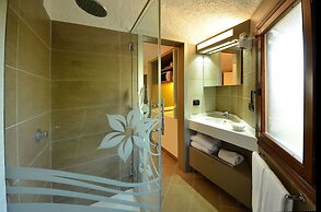 Calanica Residence Hotel