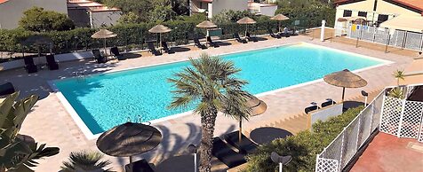 Calanica Residence Hotel