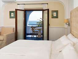 Arathena Rocks Hotel