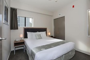 Quality Suites Central Square