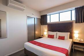 Quality Suites Central Square