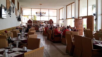 Hotel Mision Santa Maria