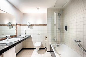 Premier Inn Köln City Mediapark