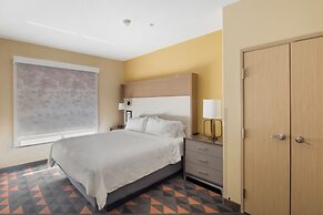 Holiday Inn Hotel & Suites Waco Northwest by IHG
