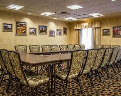 Comfort Suites Edinboro