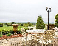 Comfort Suites Edinboro