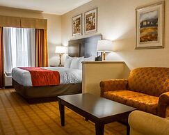 Comfort Suites Edinboro