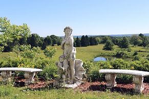 Comfort Suites Edinboro