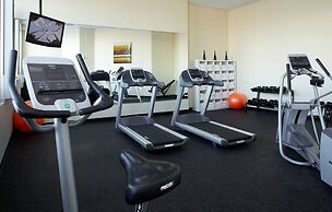 Holiday Inn Hotel & Suites Montreal Airport by IHG