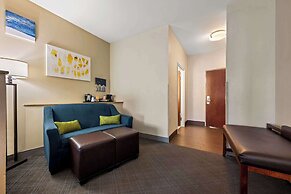 Comfort Suites Cullman I-65 Exit 310