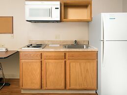 WoodSpring Suites Tyler Rose Garden