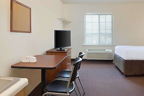 WoodSpring Suites Tyler Rose Garden