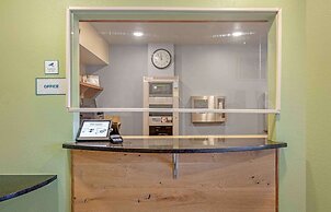 Extended Stay America Select Suites - Cleveland - Mentor