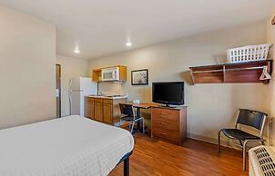 Extended Stay America Select Suites - Cleveland - Mentor