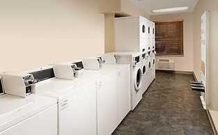 WoodSpring Suites Evansville East